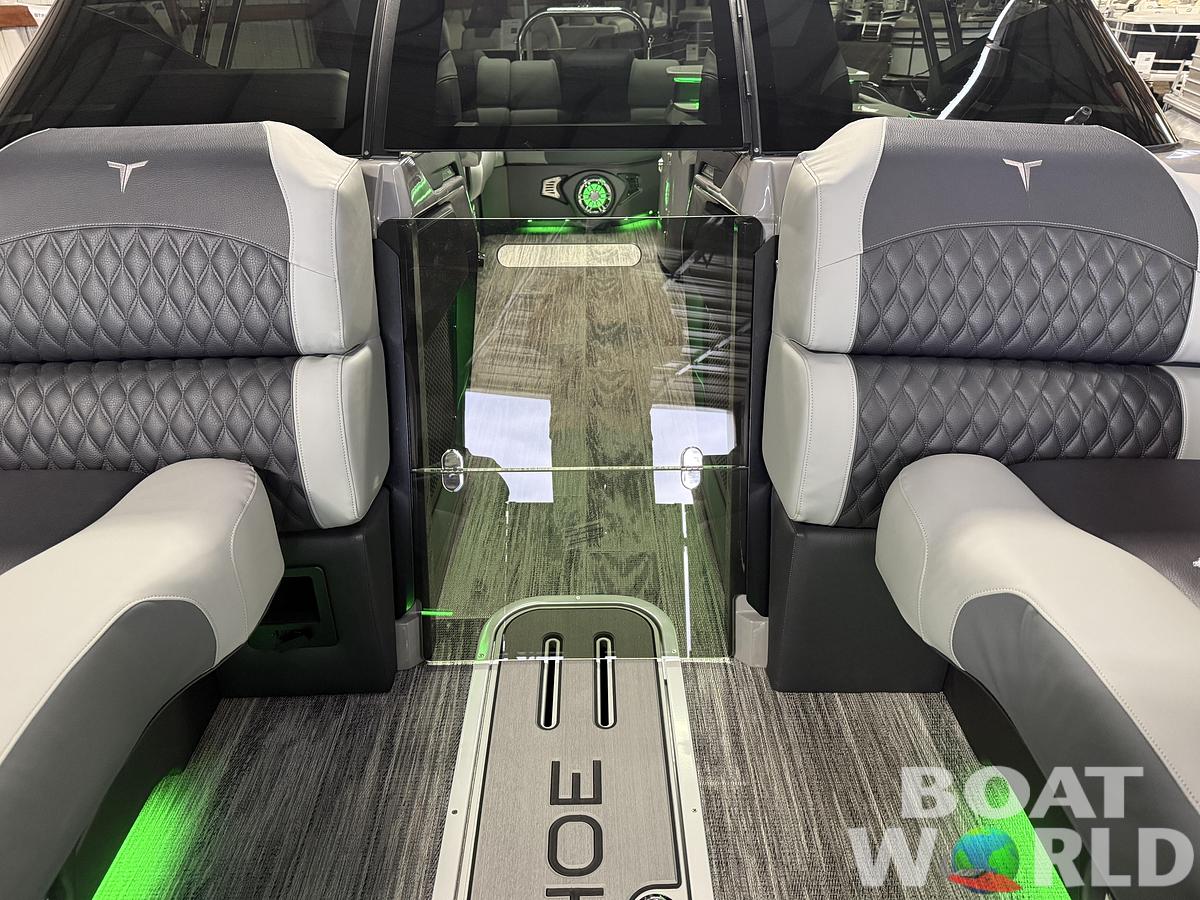 2026 Tahoe Pontoons Cascade 2385 Elite Windshield Tritoon