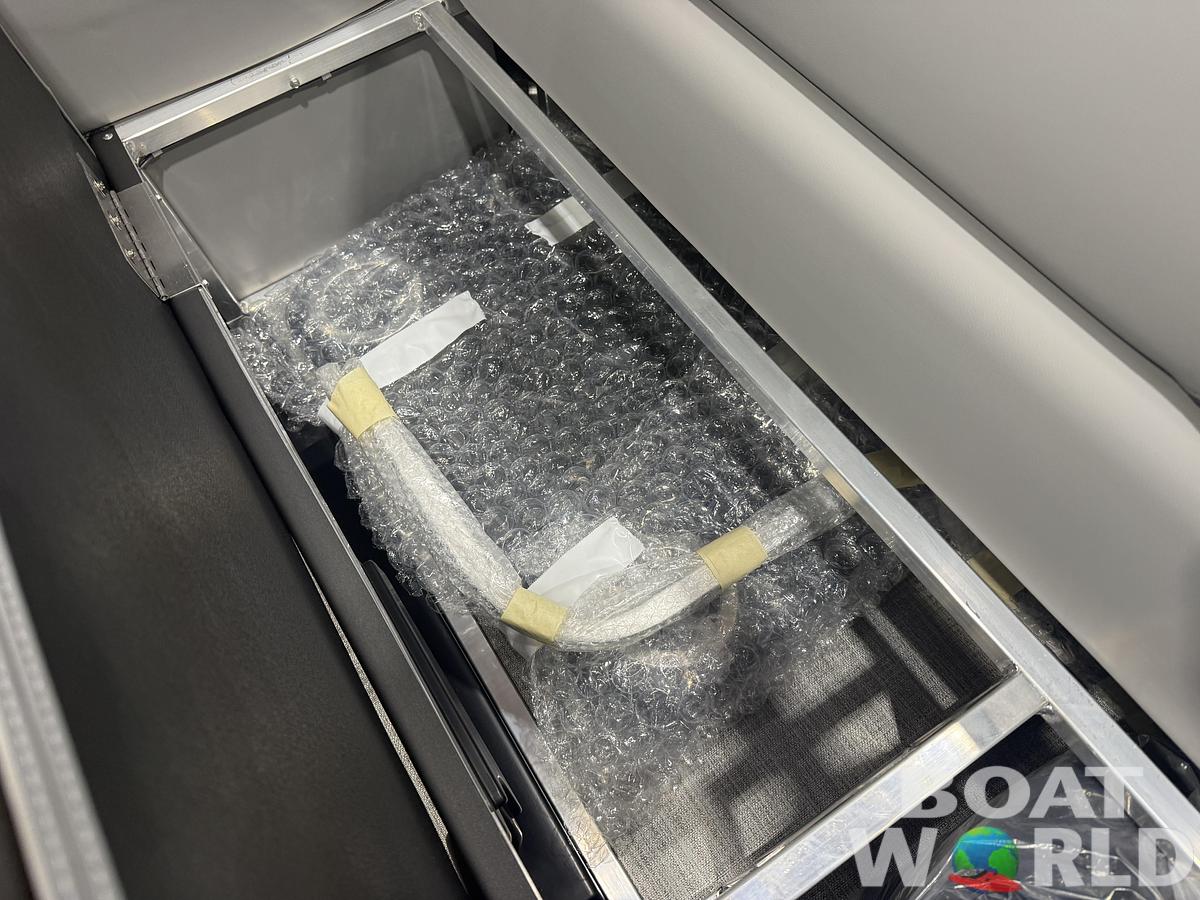 2027 Tahoe Sport CRB 2180 Cruise Rear Bench Pontoon $30995