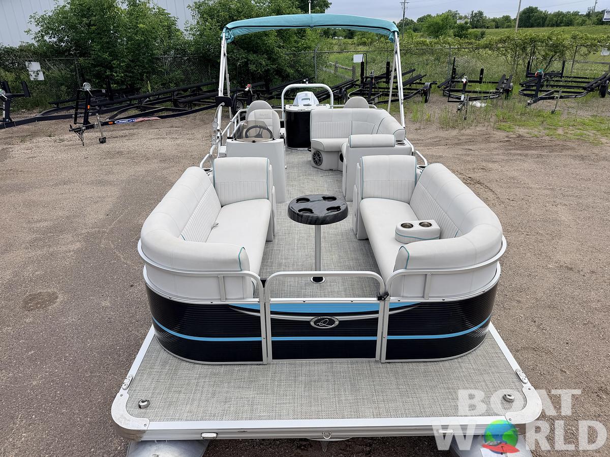 Used 2019 Qwest 822 LS Tritoon & 150HP Honda 4Stroke -$29,995