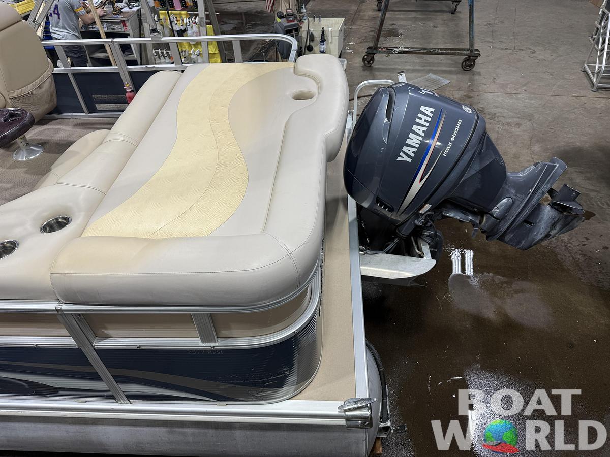 Used 2009 Bennington 2577 Cruise Pontoon