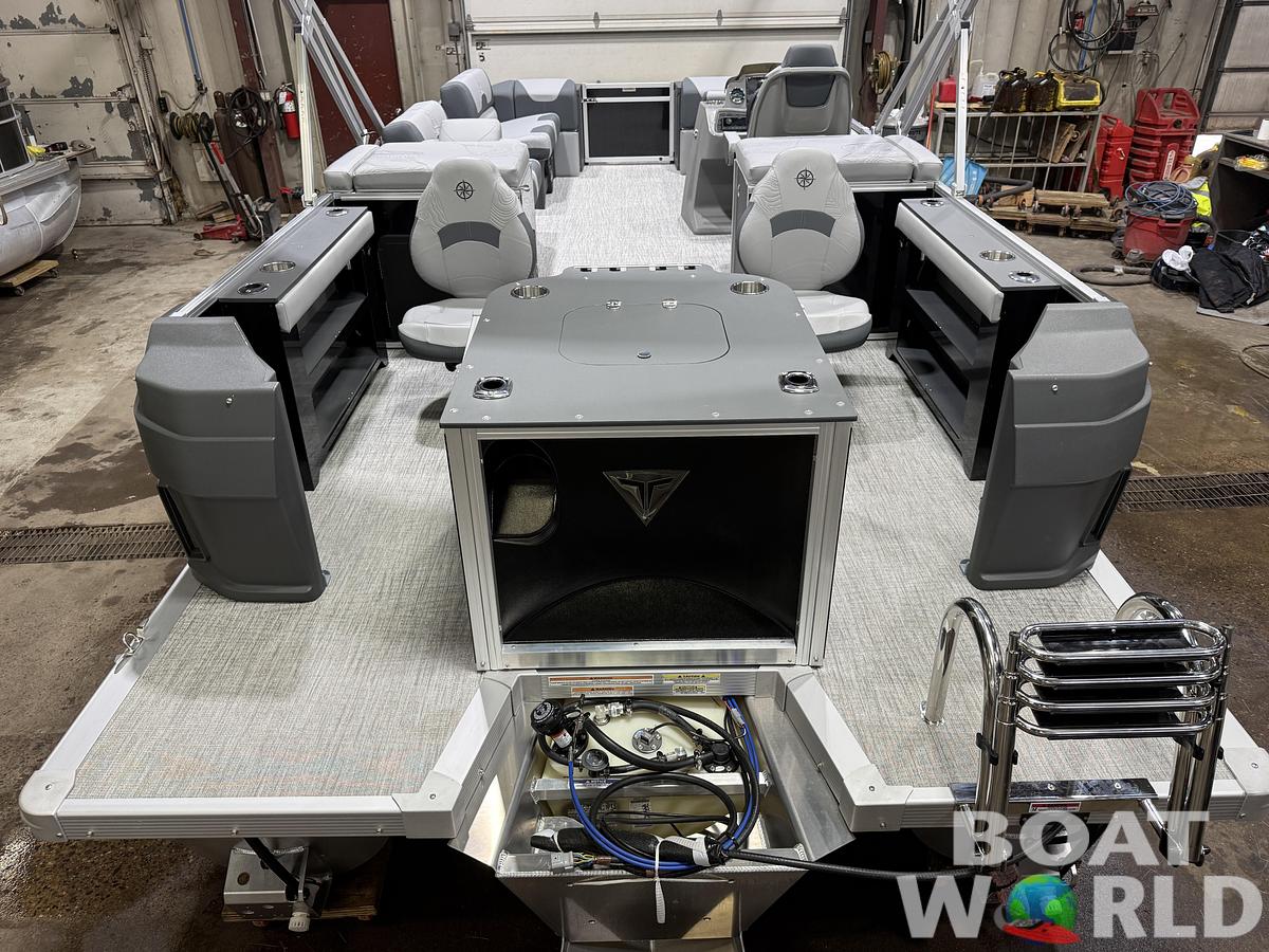 2026 Tahoe Pontoons GEOfish 2385 Rear Fish 