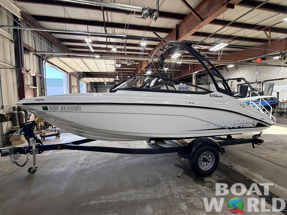 Used 2023 Yamaha AR 190