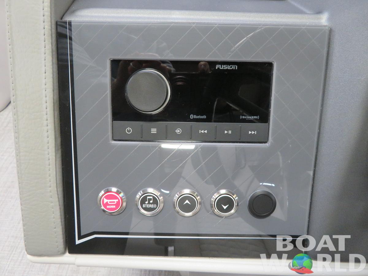 2024 Tahoe Pontoons Cascade 2385 Swingback (VRB) & Honda 115HP 4-Stroke EFI