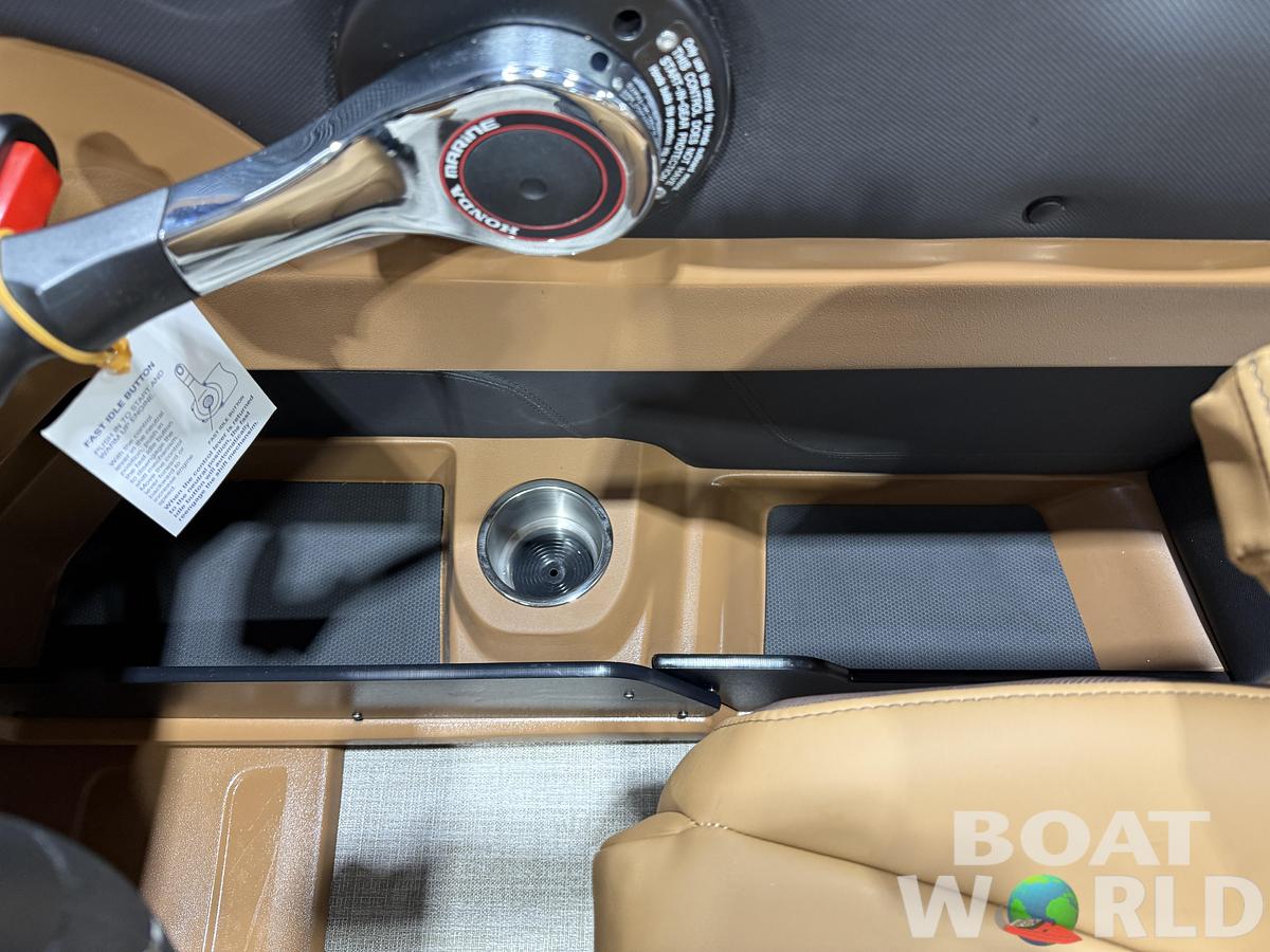 2026 Tahoe Pontoons LTZ 2385 Quad Lounge 