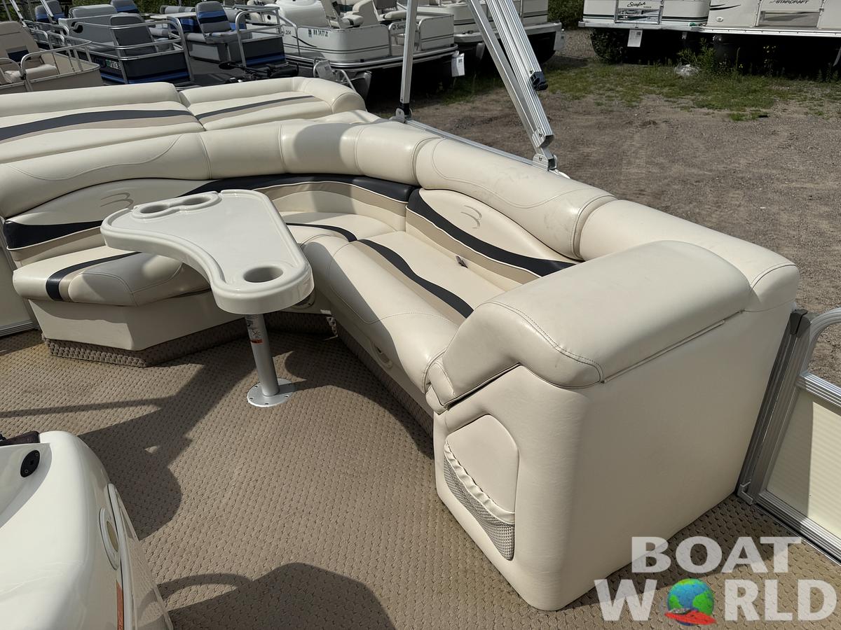 Used 2004 Bennington 2250 RL