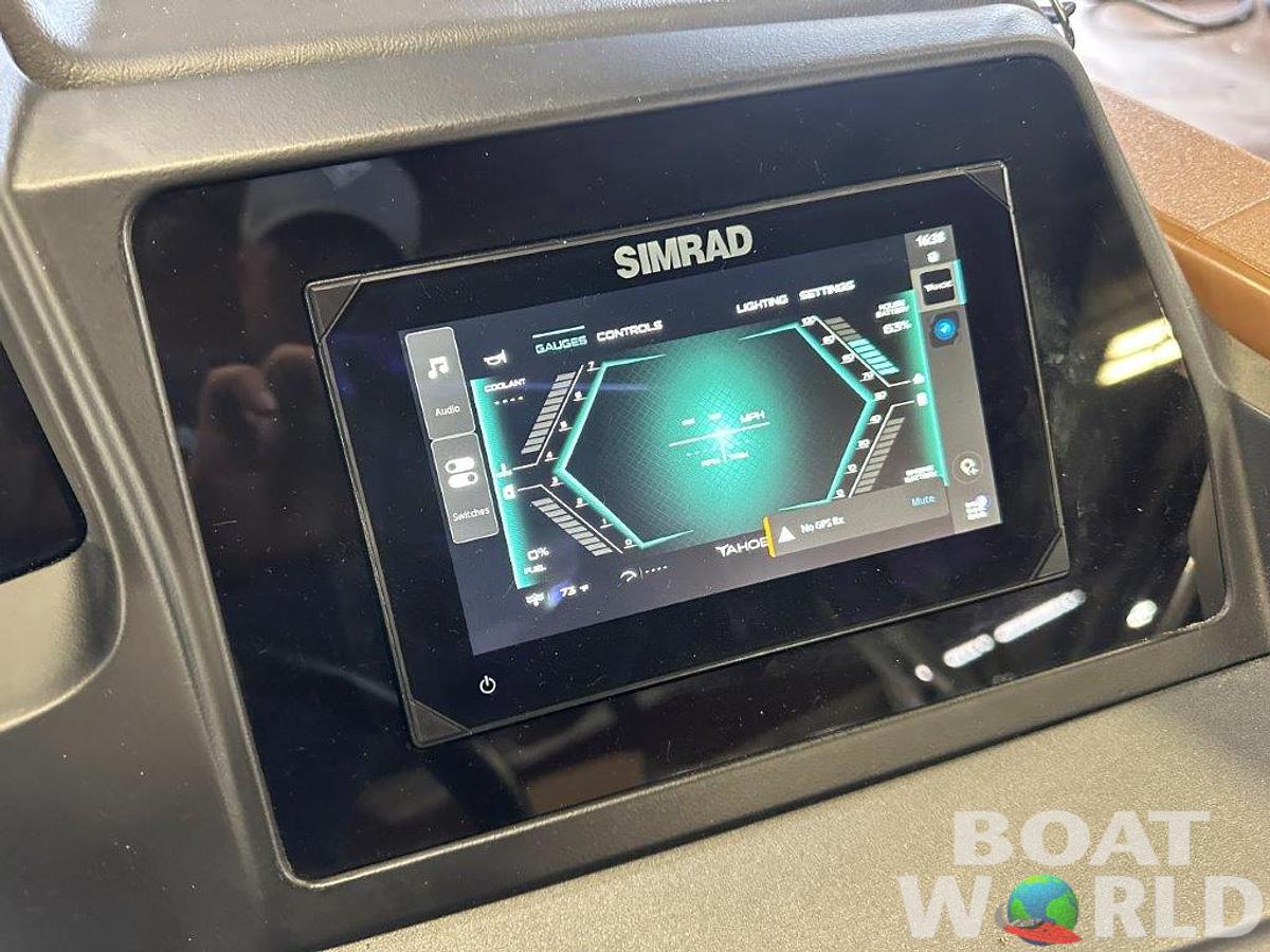 2025 Tahoe Pontoons Cascade 2385 Quad Lounge Shift SS & Honda 4-Stroke EFI