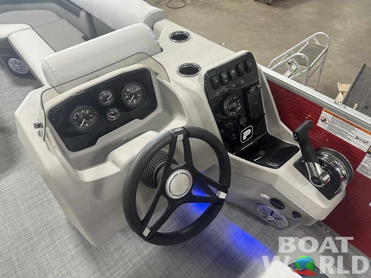 2025 Princecraft Vectra 23 RL SS Swingback Pontoon & Mercury 4-Stroke EFI