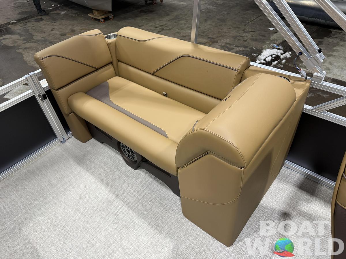 2026 Tahoe Pontoons Sport 2180 Quad Lounge