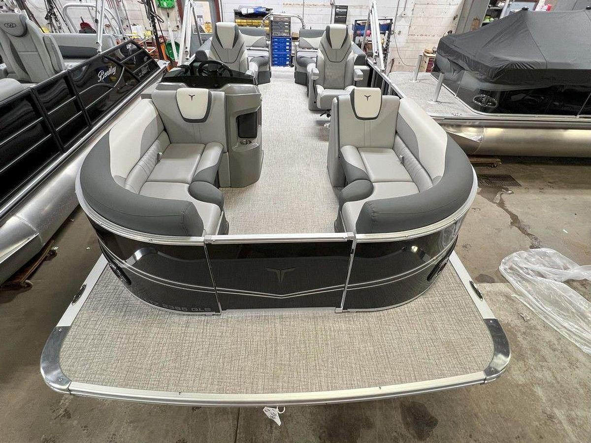 2025 Tahoe Pontoons LTZ 2385 Quad Lounge Shift SS & Honda 4-Stroke EFI