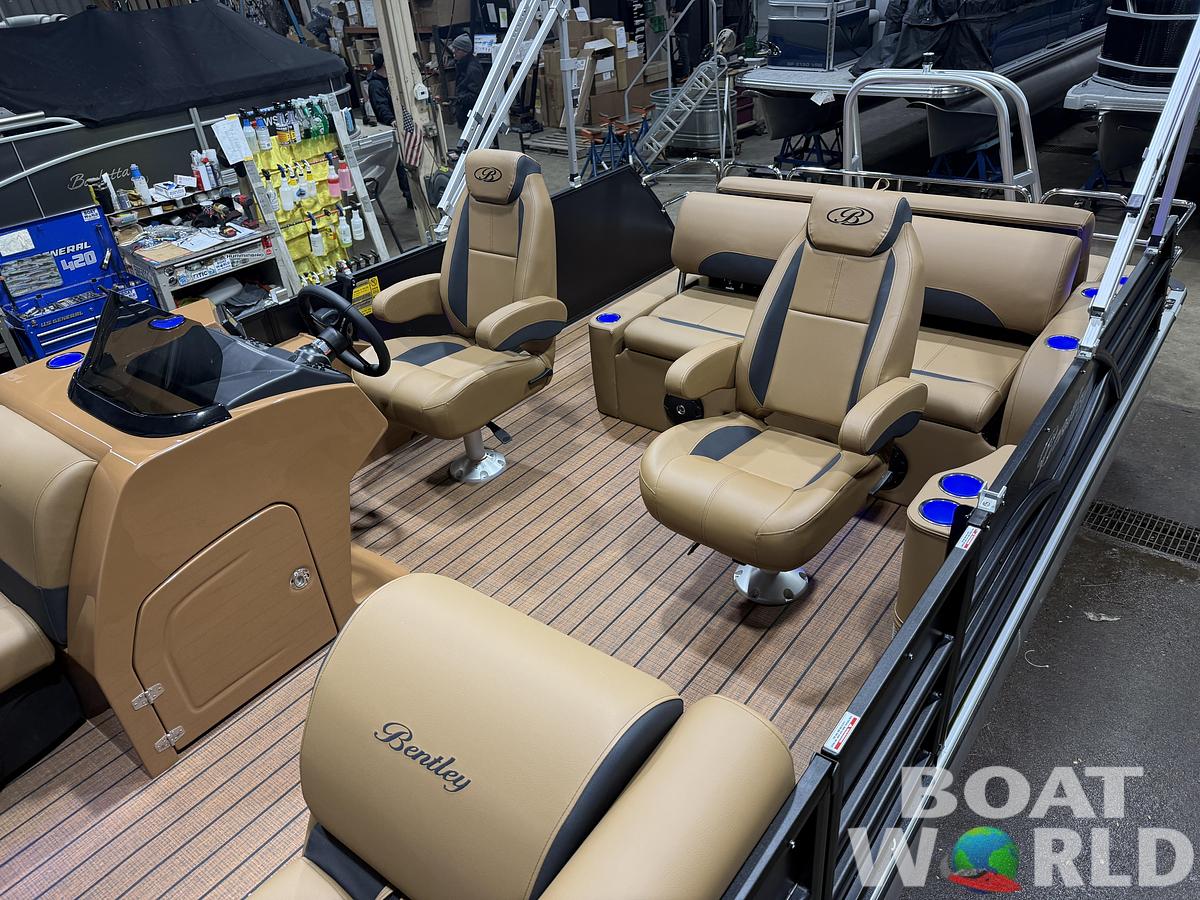 2026 Bentley Legacy 200 Swingback Pontoon $40995