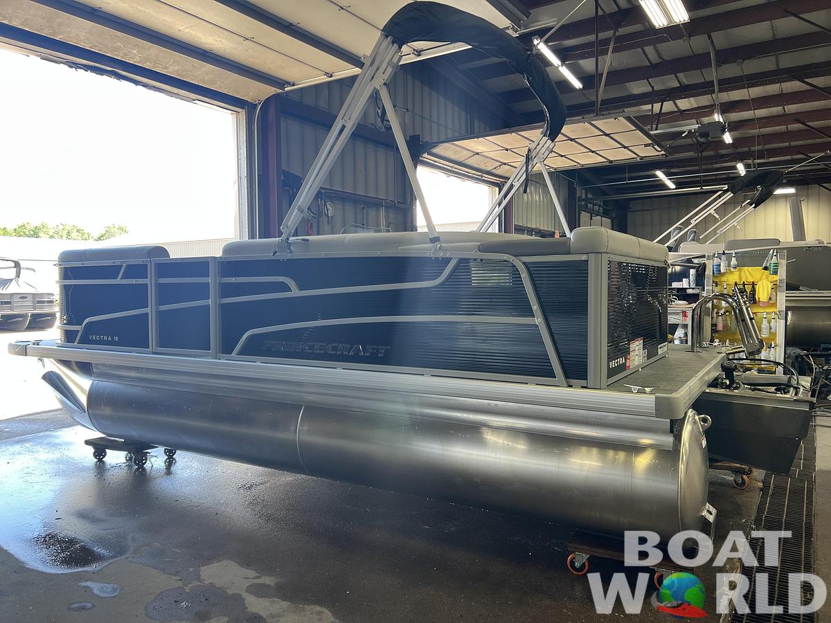 2026 Princecraft Vectra 19 Cruise Lounge Pontoon & Mercury 4-Stroke EFI