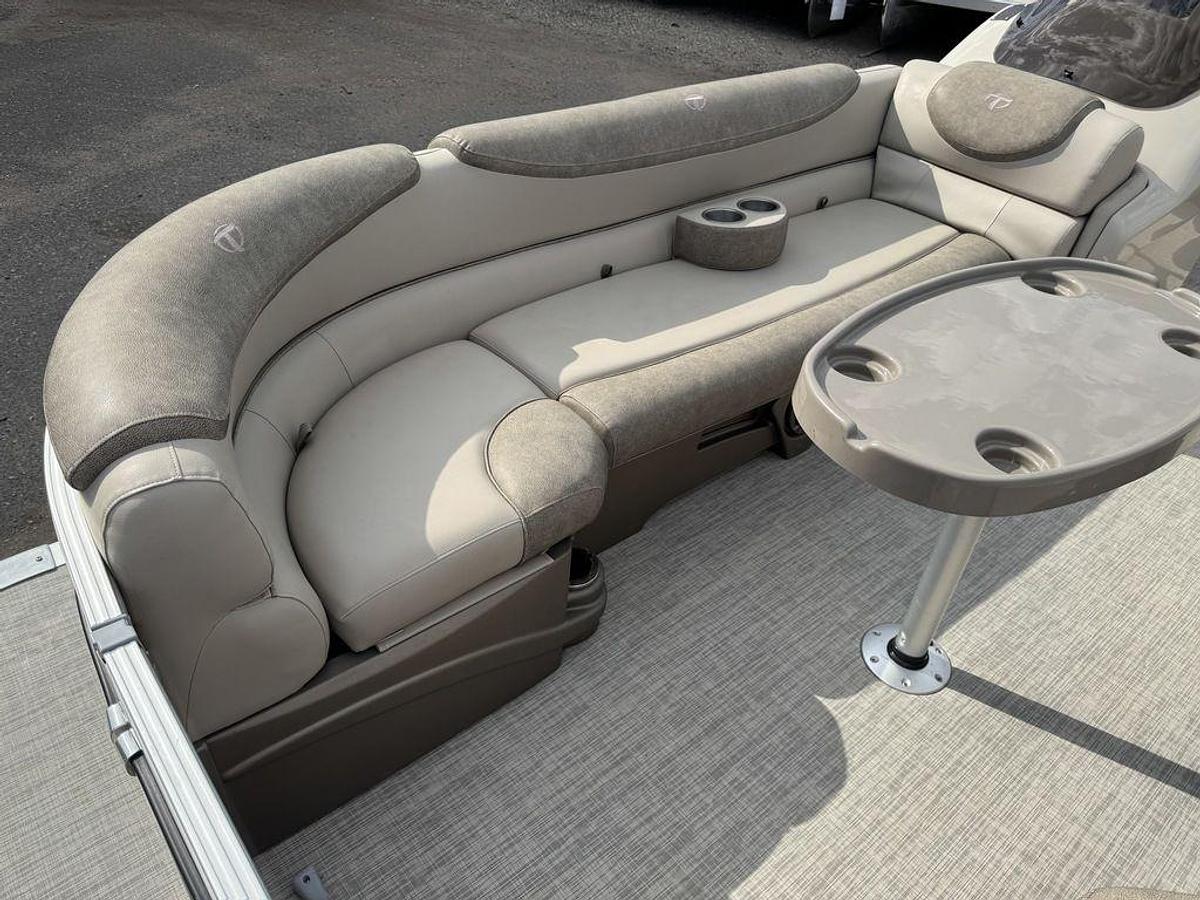 Used 2019 Tahoe Pontoons Cascade 2385 Cruise Pontoon