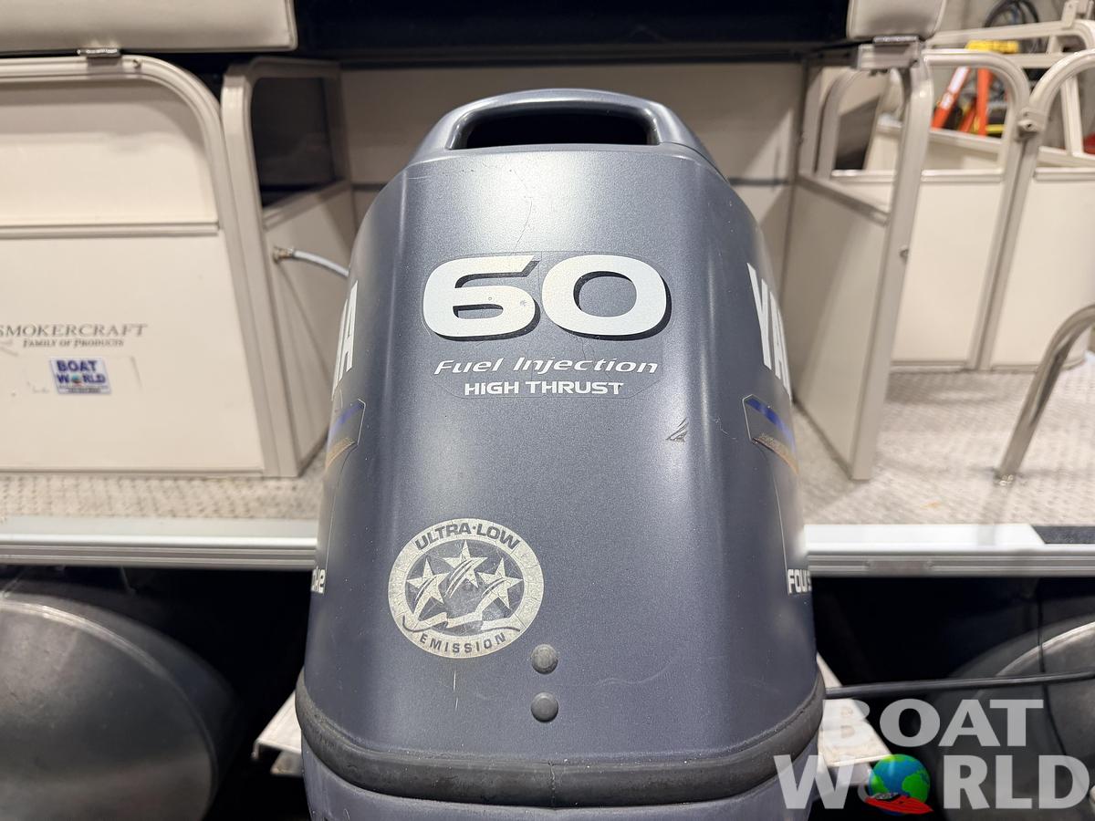 Used 2006 SmokerCraft 8522 Cruise Pontoon & 60HP Yamaha 4-Stroke - $14,995