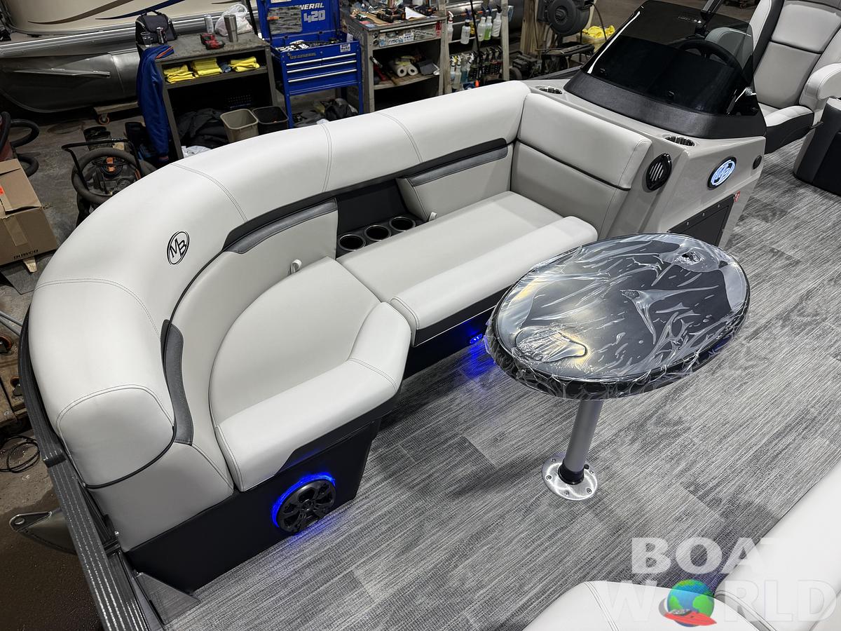 2026 Montego Bay 8522 Swingback Deluxe Pontoon