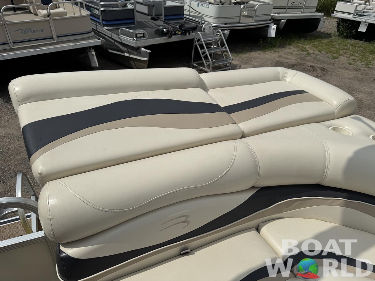 Used 2004 Bennington 2250 RL