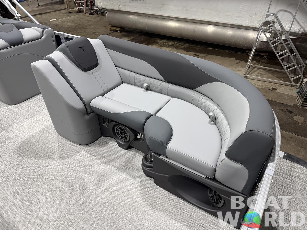 2026 Tahoe LTZ 2385 Swingback (VRB) Pontoon $38995