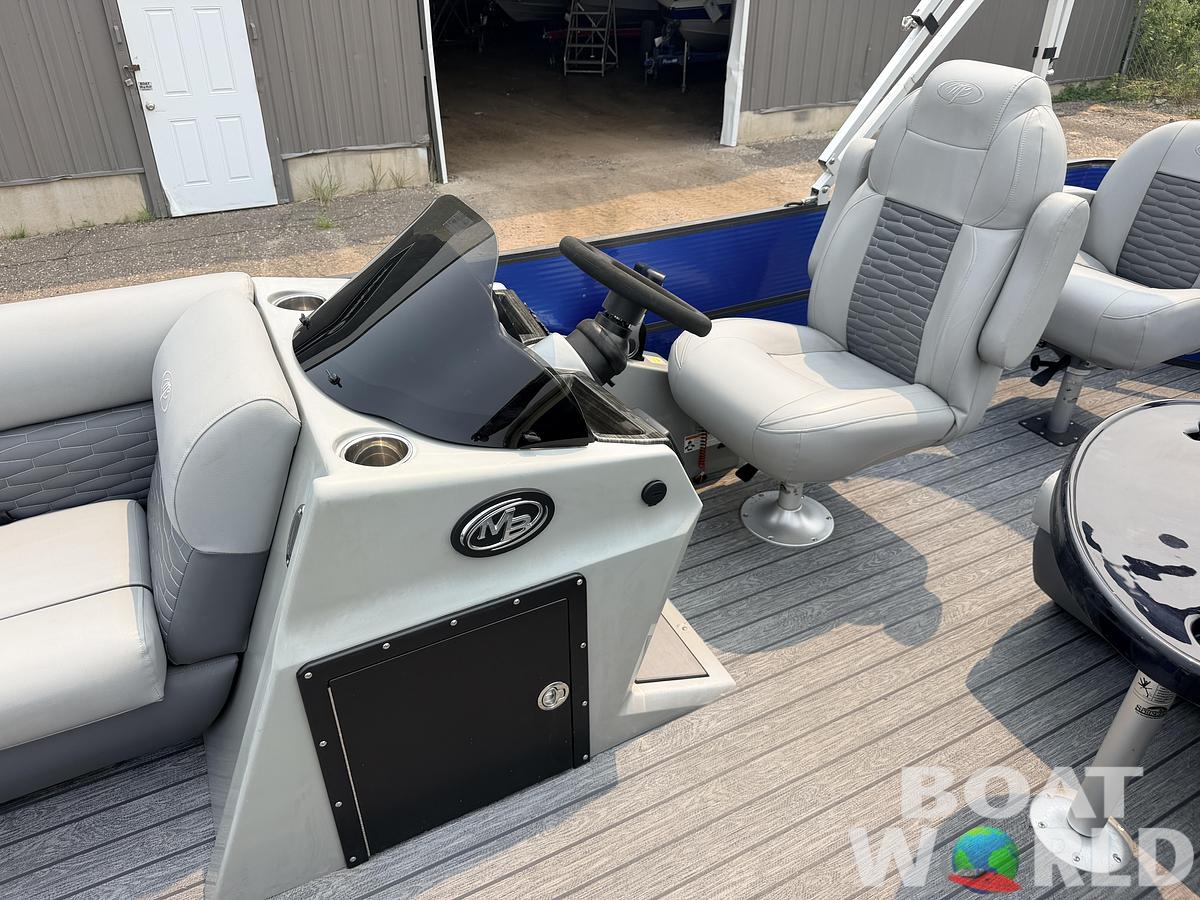 Used 2021 Montego Bay 8522 Fish & Cruise Deluxe Pontoon & 90HP Honda 4Stroke -$29,995