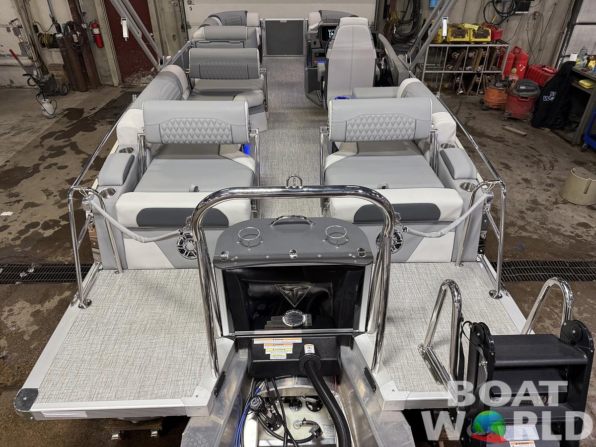 2025 Tahoe Pontoons Cascade 2385 Quad Lounge Shift Flip Tritoon & Honda 4-Stroke EFI