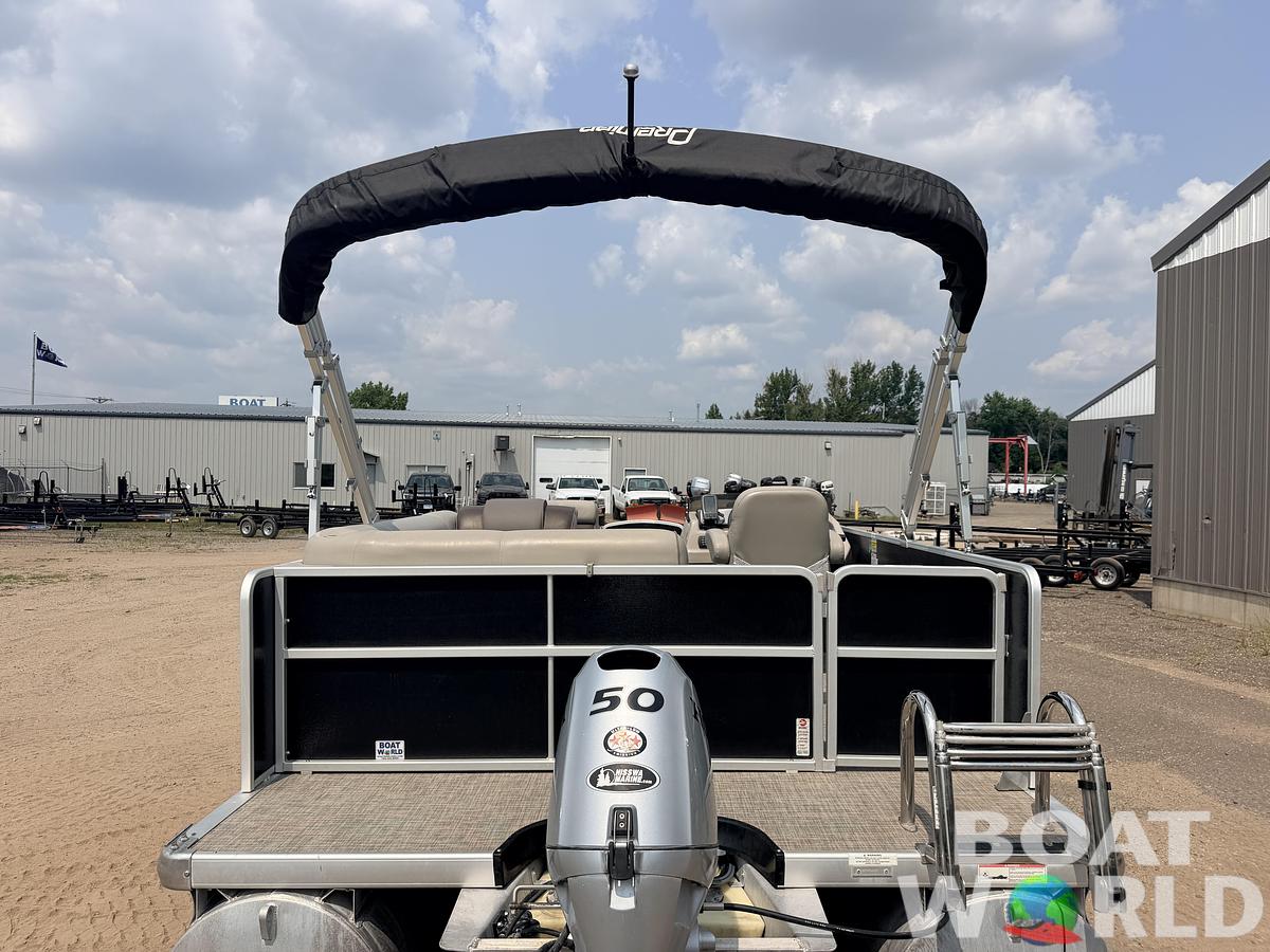 Used 2016 Premier 220 SunSpree & 50HP Honda 4Stroke -$24,995