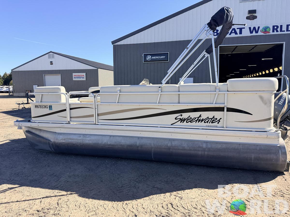 Used 2007 Sweetwater 1980 RE & 60HP Yamaha 4Stroke -$12,995