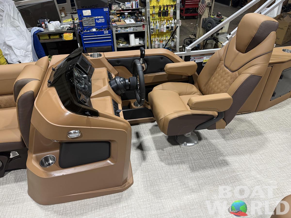 2026 Tahoe Pontoons LTZ 2185 Cruise Rear Bench (CRB) 