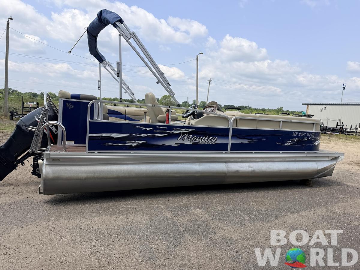 Used 2013 Manitou 220 Xplode VP Tritoon & 150HP Yamaha 4Stroke -$29,995