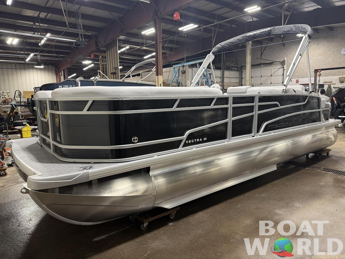 2026 Princecraft Vectra 23 RL Long Lounge Swingback Tritoon 