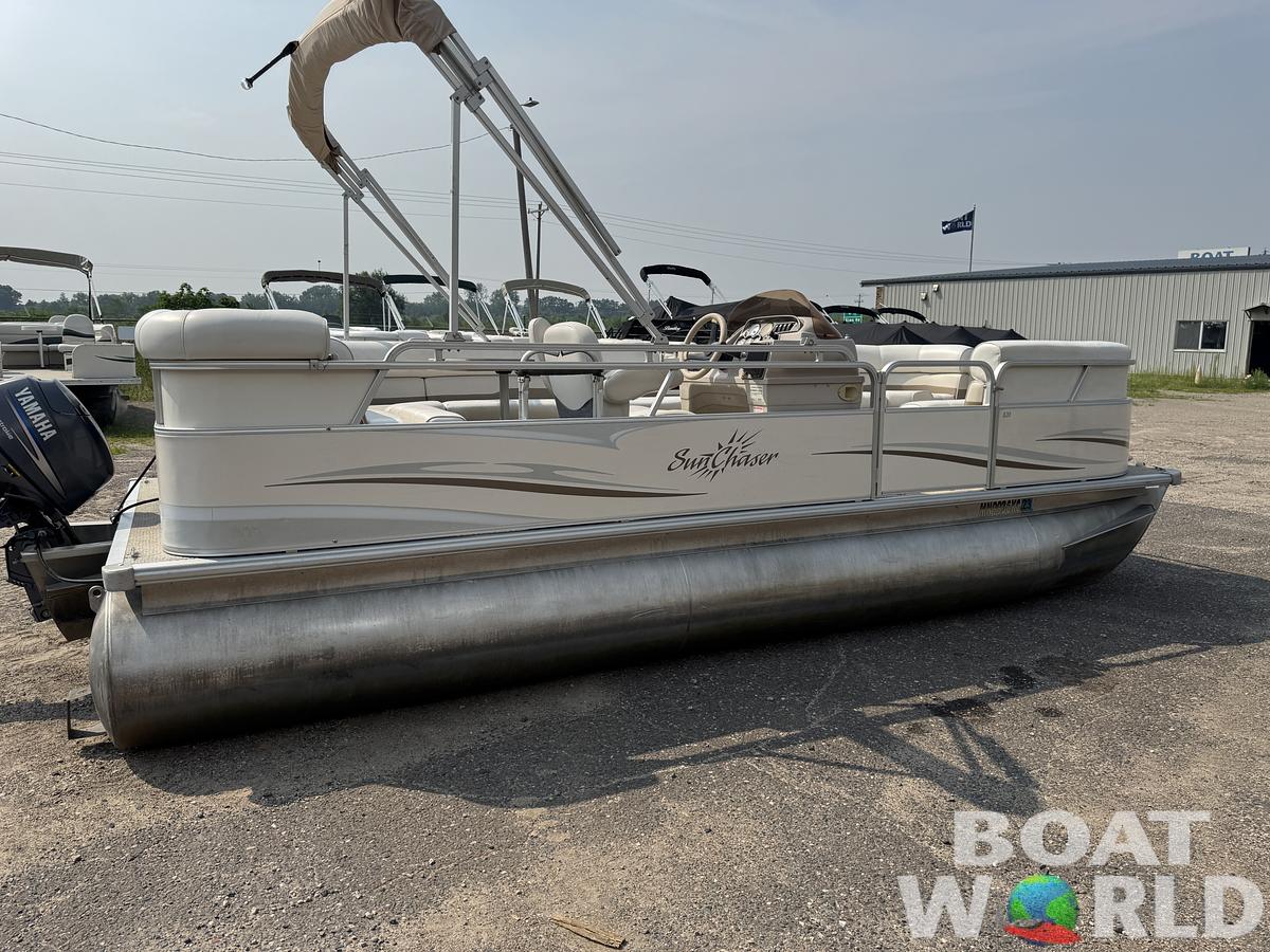 Used 2006 Smokercraft SunChaser 820 Pontoon