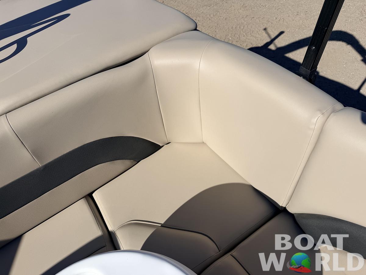Used 2021 Hurricane Fun Deck 198 with 140HP Suzuki & Tandem Axle Trailer -$31,995