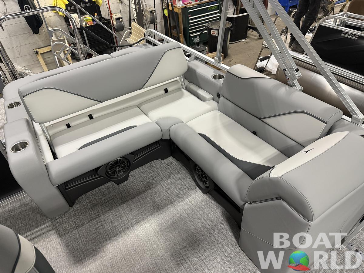 2026 Tahoe Pontoons Sport 2180 Swingback (VRB) 