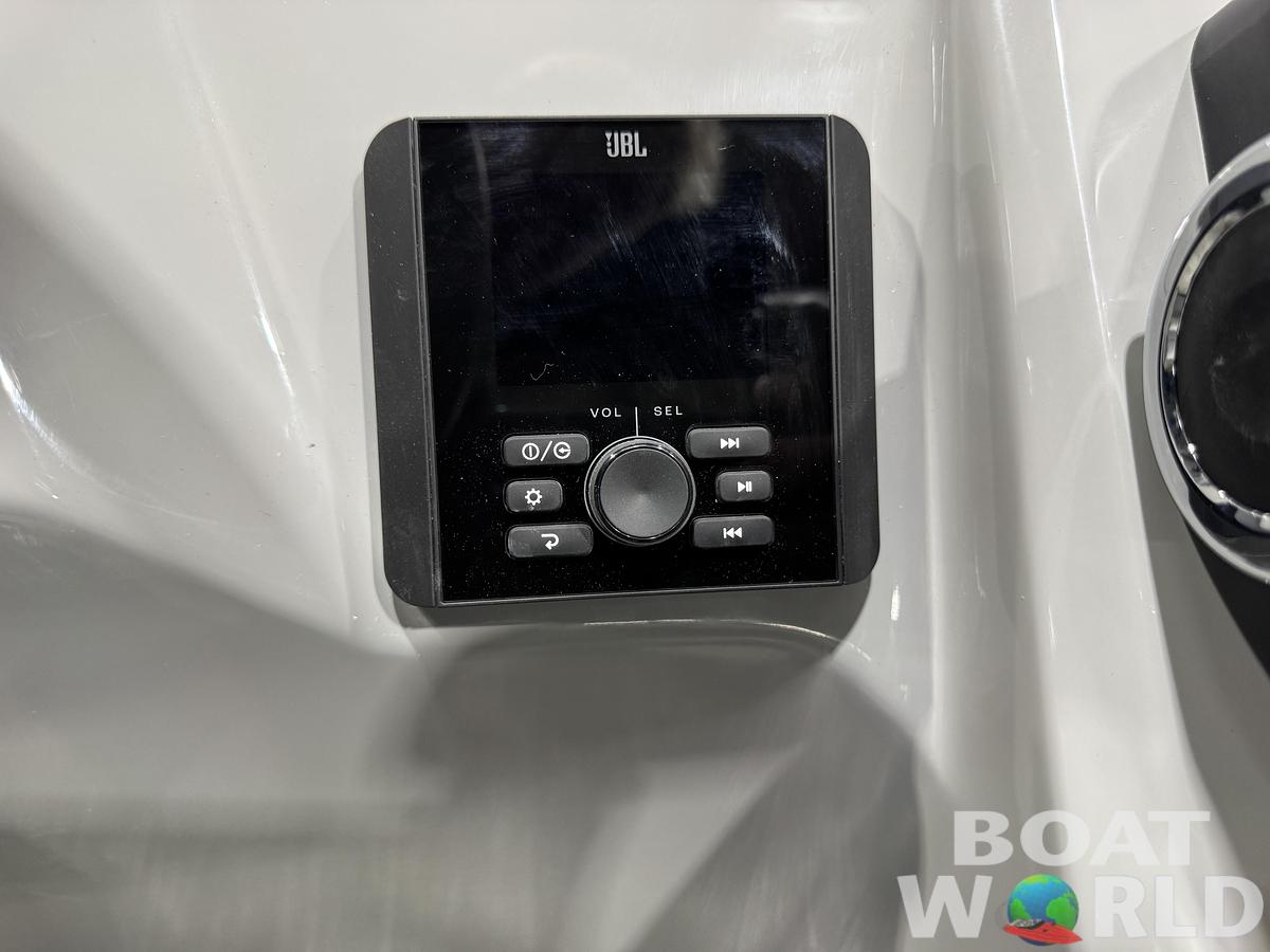 2026 Bentley Pontoons 180 LE Cruise 