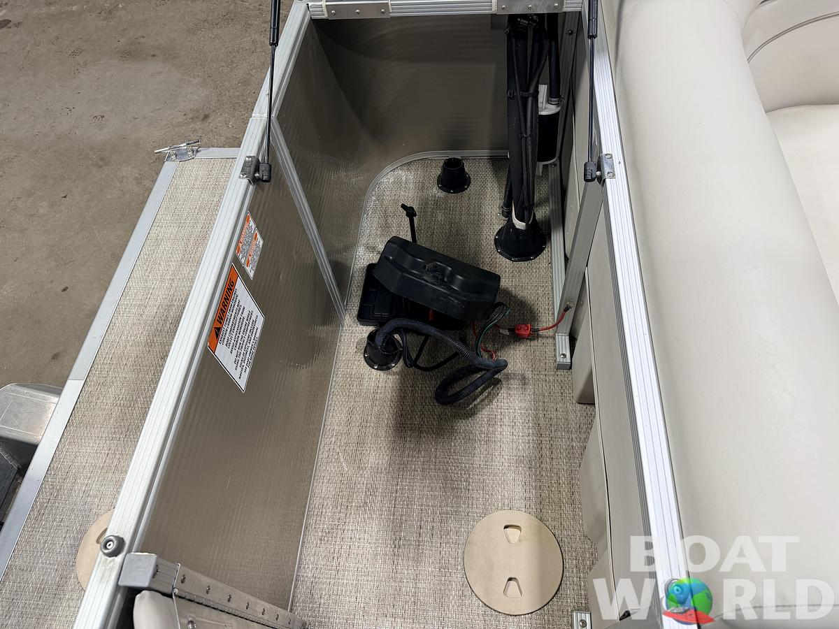 Used 2018 Bennington 20 SLX Pontoon