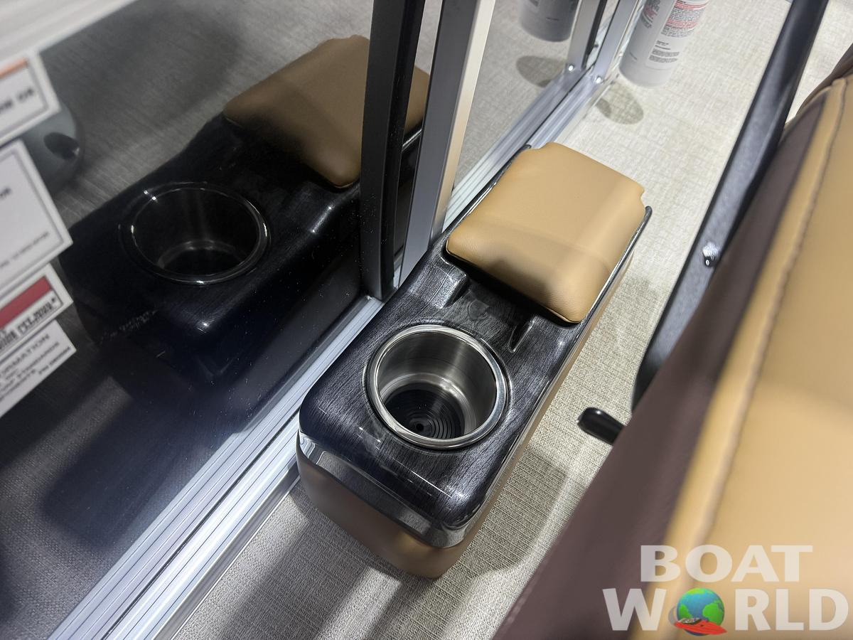 2026 Tahoe Pontoons Sport 2180 Swingback (VRB)