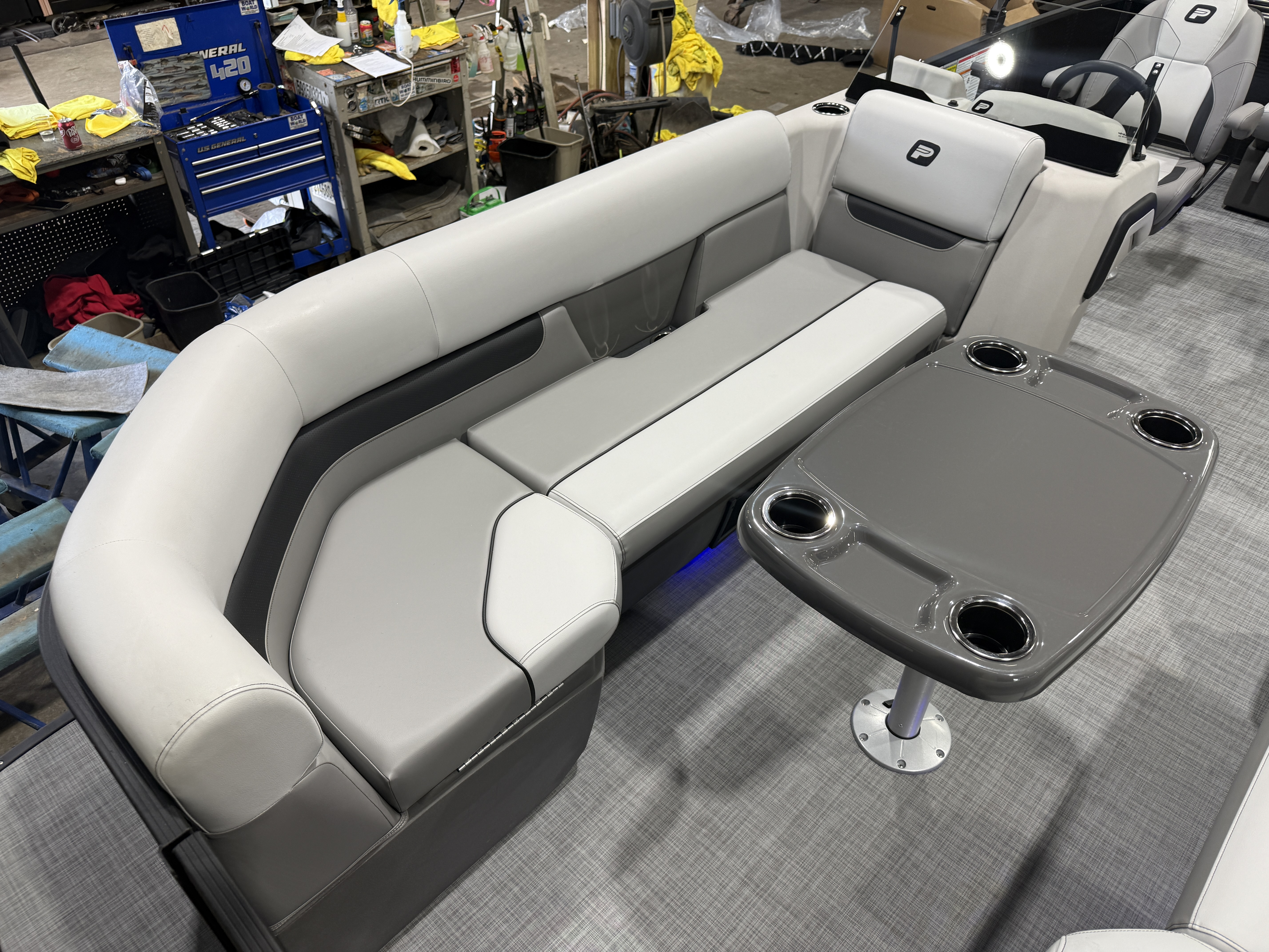 2026 Princecraft Vectra 23 RL SS Swingback Tritoon $43995