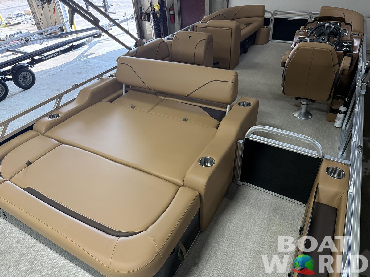 2026 Tahoe Pontoons Sport 2385 Swingback (VRB) & Honda 4-Stroke EFI