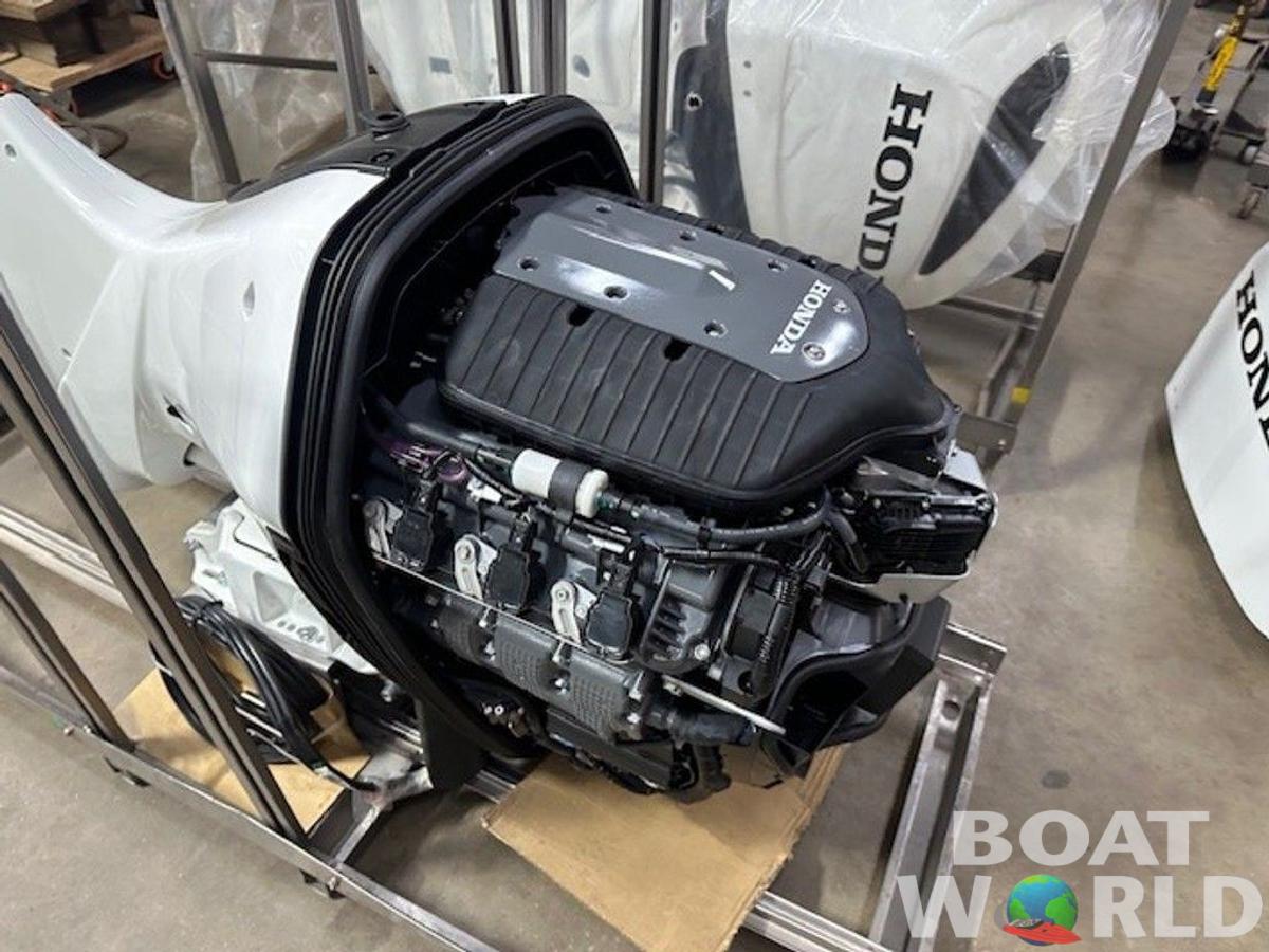 2025 Honda Marine 225HP 4-Stroke EFI Outboard 30"