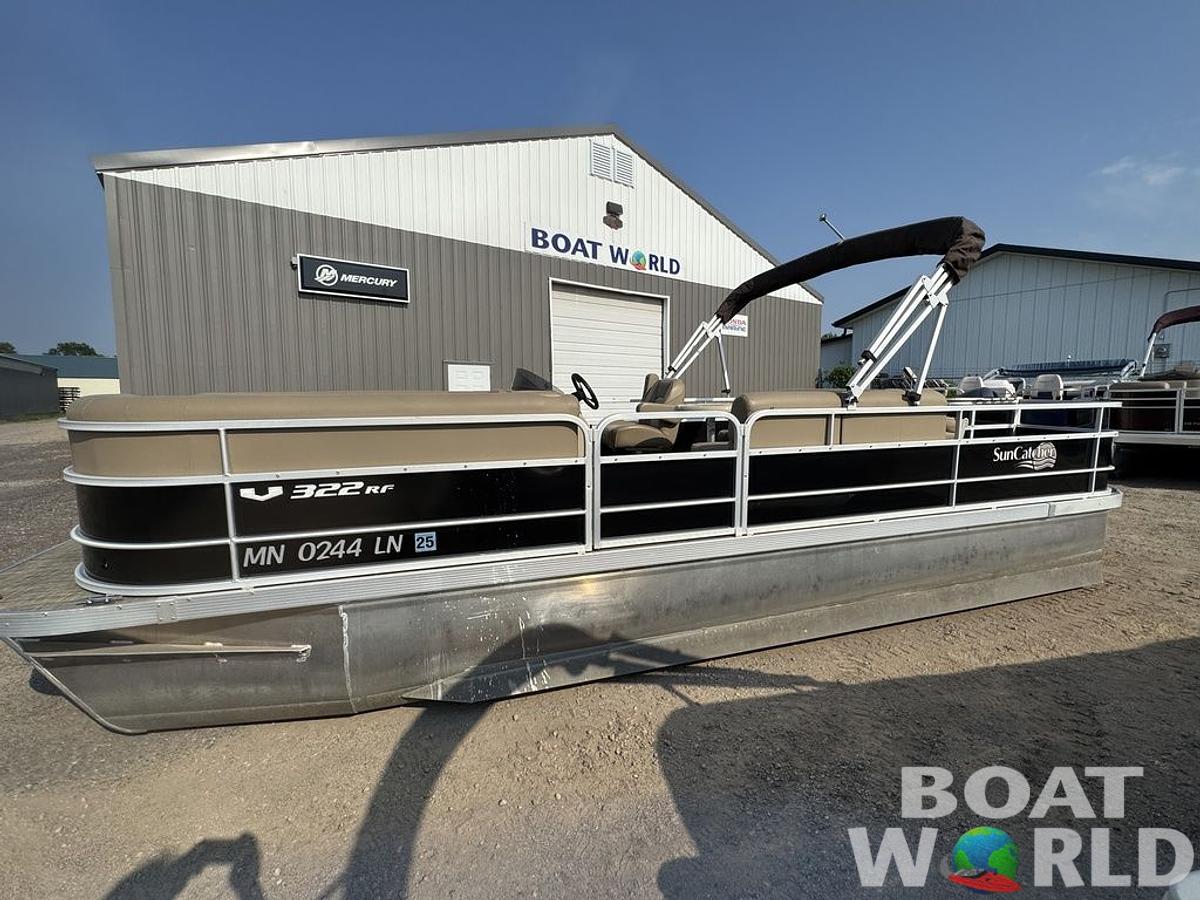 Used 2016 SunCatcher V322 RF Tritoon Pontoon