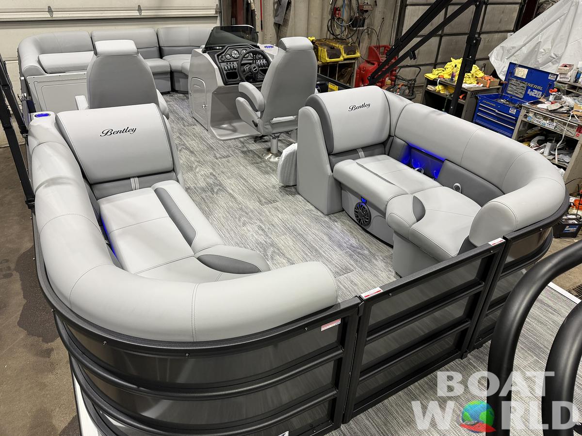 2027 Bentley Legacy 220 Navigator Quad Lounge Pontoon $41995
