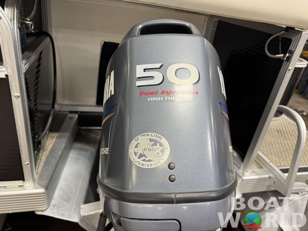 Used 2006 Bennington 2050 GS Pontoon