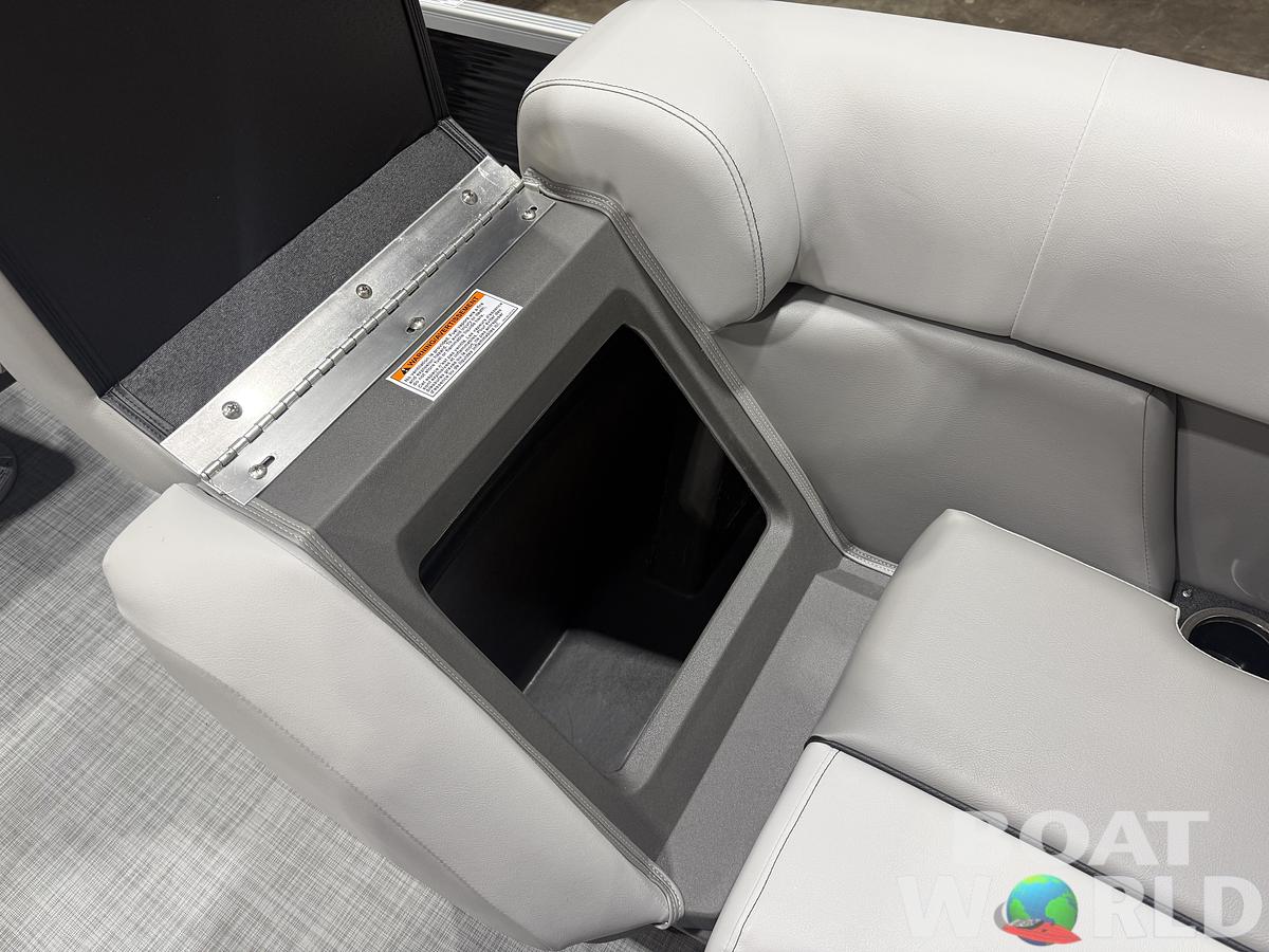 2026 Princecraft Vectra 23 RL SS Swingback Tritoon 