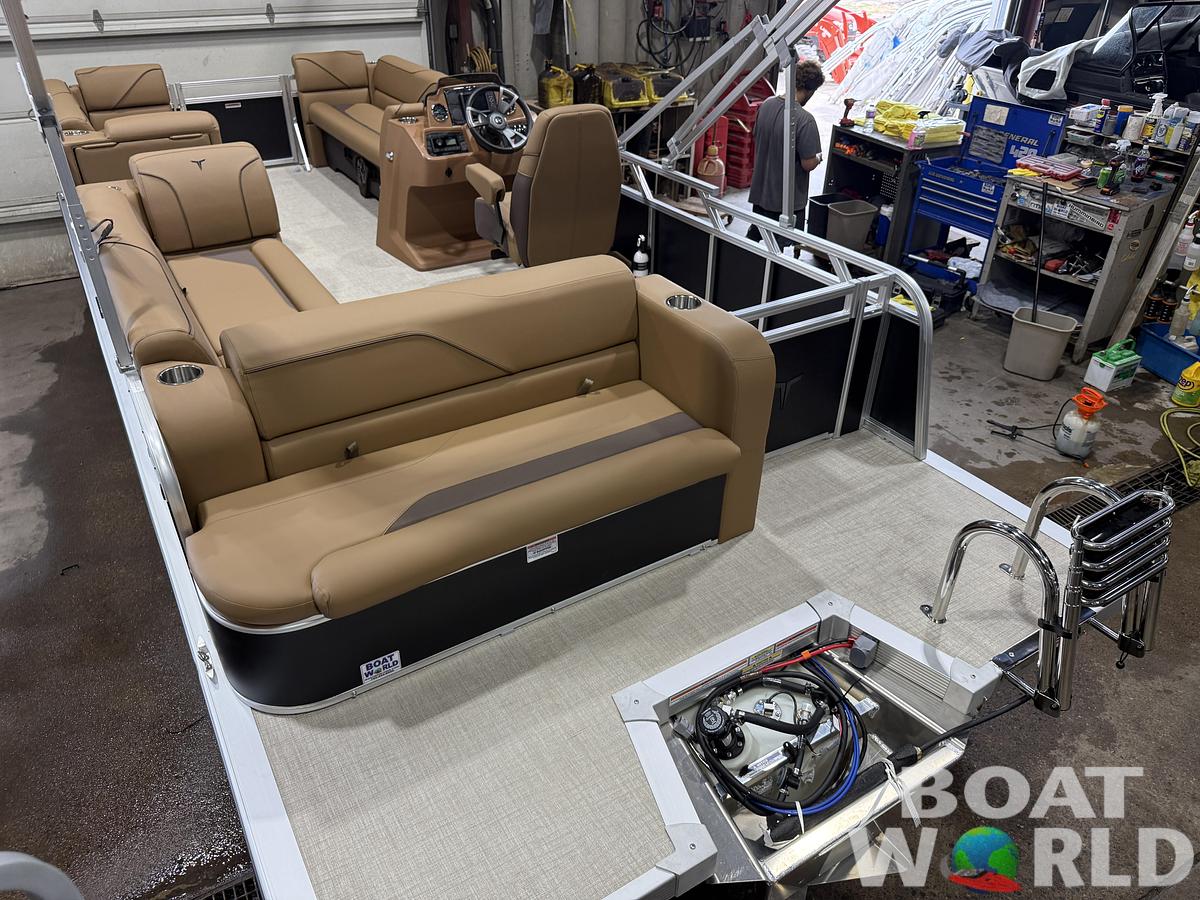 2027 Tahoe Sport CRB 2180 Cruise Rear Bench Pontoon $30995
