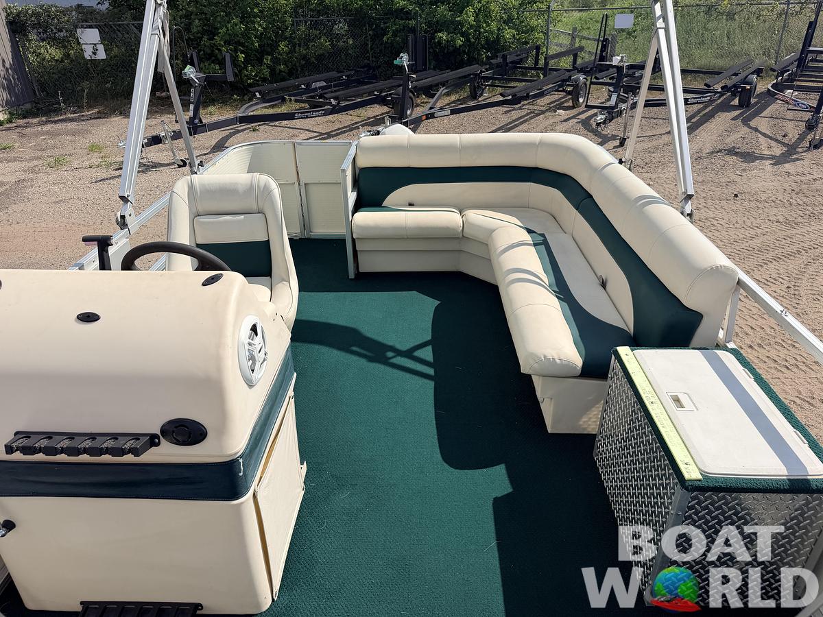 Used 2003 Odyssey 1903 Fish & Cruise & 40HP Johnson 4Stroke -$10,995