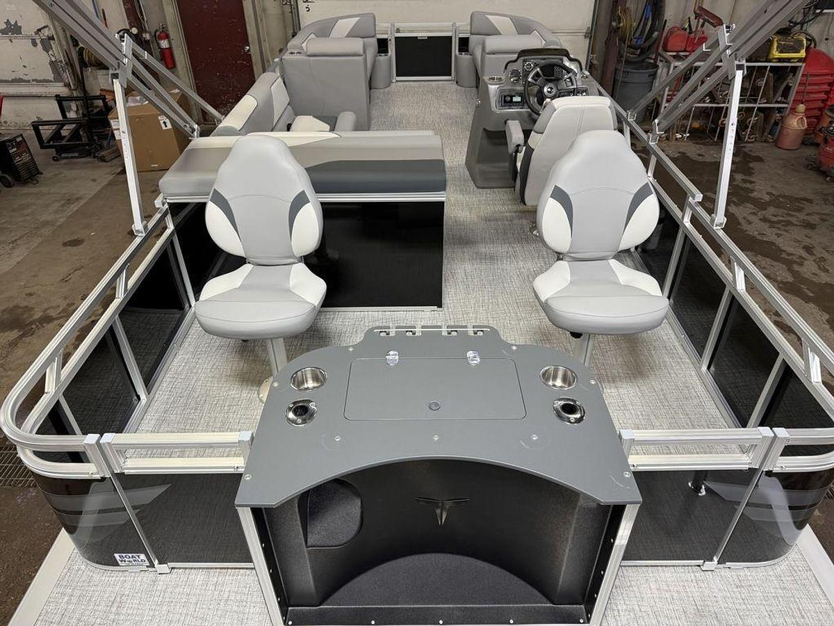 2025 Tahoe Pontoons Sport 2385 Rear Fish & Honda 4-Stroke EFI