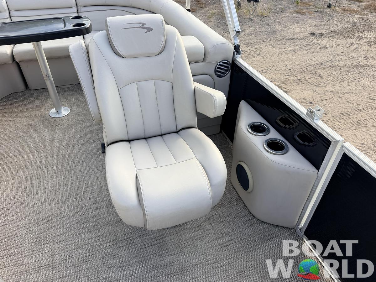 Used 2018 Bennington 20 SSRX & 50HP Yamaha 4 Stroke -$24,995