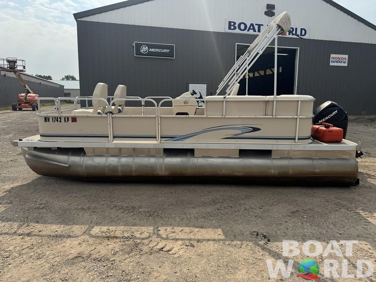 Used 2010 Weeres Cadet Fish 18' & Mercury 4-Stroke