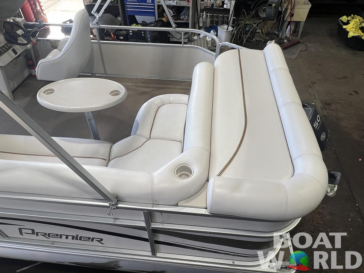 Used 2005 Premier 210 SunSation & 50HP Yamaha 4Stroke -$14,995