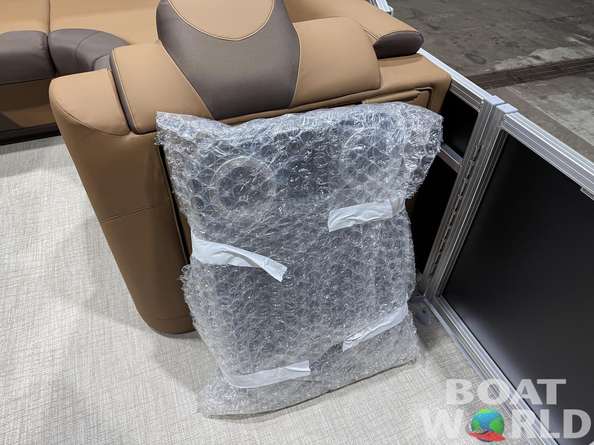 2026 Tahoe Pontoons LTZ 1985 Cruise Rear Bench (CRB)