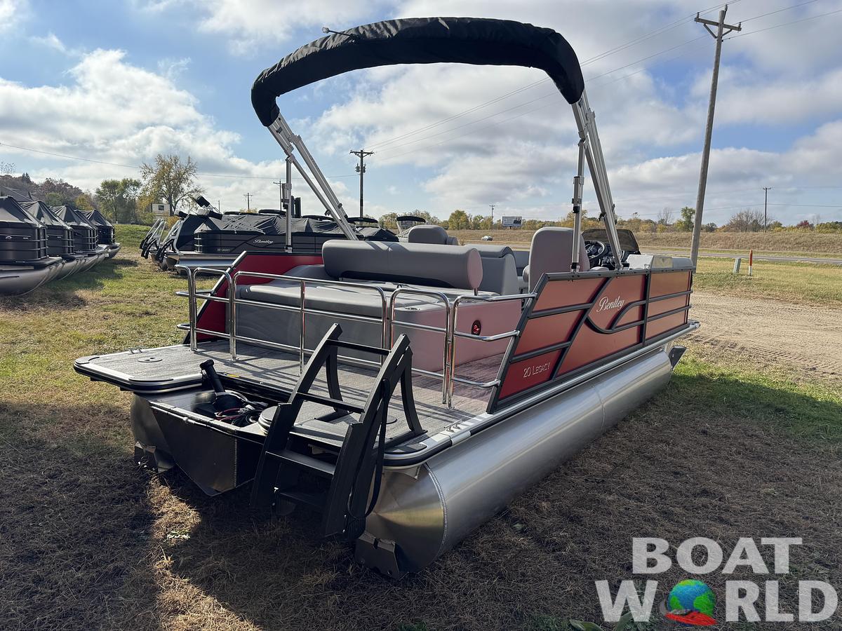 2026 Bentley Pontoons Legacy 200 Swingback