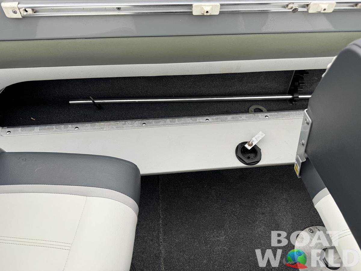 Used 2000 Lund 1850 Tyee Gran Sport