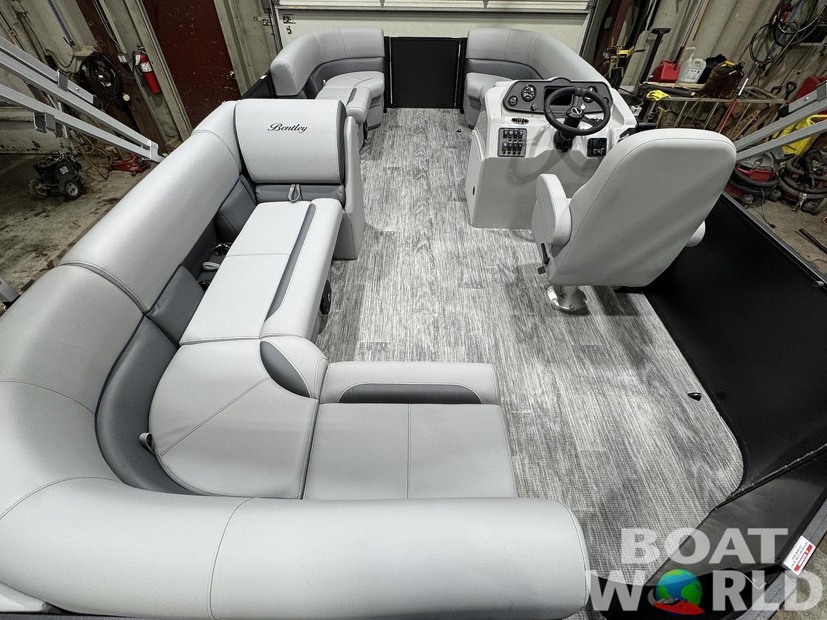 2026 Bentley Pontoons 200 LE Cruise 